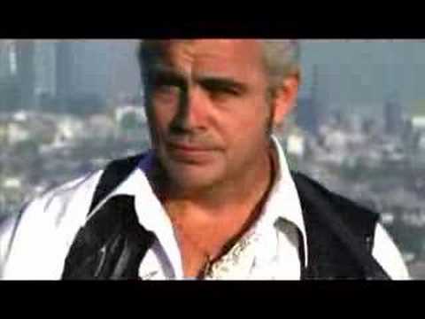 Hollywood Hillbilly - Dale Watson