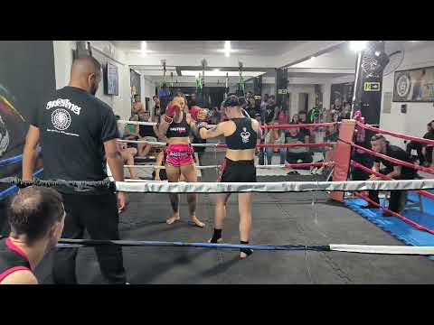 Paola Guimarães X Mel Martins (1° round) - 8° CAMPEONATO INTERNO RASTHAI MUAYTHAI