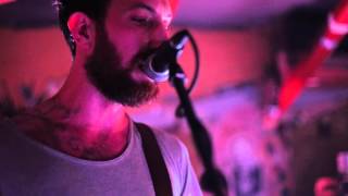 HEADS. - Chewing on kittens