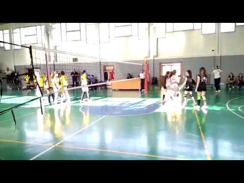 Pallavolo U12 femminile, seconda fase FIPAV: Volley Segrate  vs  Cri.Pi. Volley Cormano