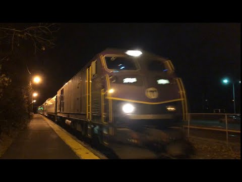 Awesome MBTA Jingle Bells horn shows