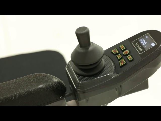 كرسي طبي متحرك كهربائي و ضمان سنين على الموتور ذكي...