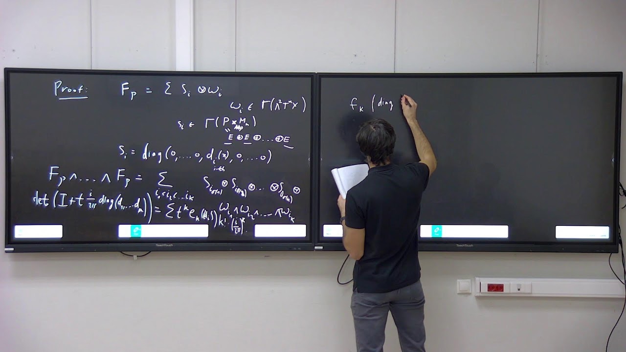 Introduction to Differential Geometry. Lecture 18. Uvarof F.