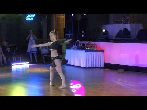 CrossDance, ME WADF, Moskva 2018, PANDOŘINA SKŘÍŇKA, Adéla Bukačová