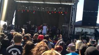 Slaves - Starving For Friends Ft. Michael From Myka Relocate (So What?! Music Fest 2016}