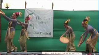 preview picture of video 'Thai Dancers at the Thai Festival Surrey, Dorking Town Centre, UK, 04th July 2010.'