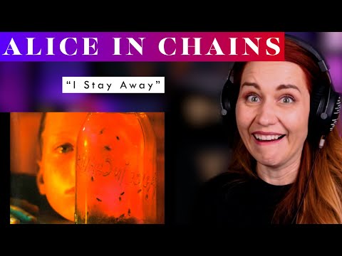 This legendary voice! Vocal ANALYSIS of Alice In Chains performing "I Stay Away"