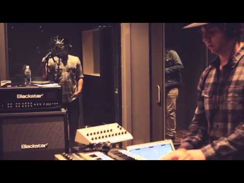 Converse Rubber Tracks: Track of the Week - Moe Pope records "Pressure"