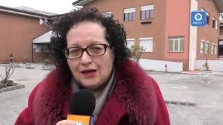 si-entra-in-orario-scuola-cancelli-chiusi-per-i-ritardatari