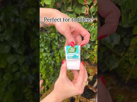 Wash and keep hands clean on the go with these DIY soap sheets! Perfect for traveling with toddlers!