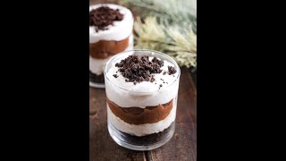 Homemade chocolate cake mouse shots/How to make tasty chocolate cake mouse shots!!!!!