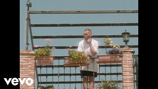 Solito Music Video