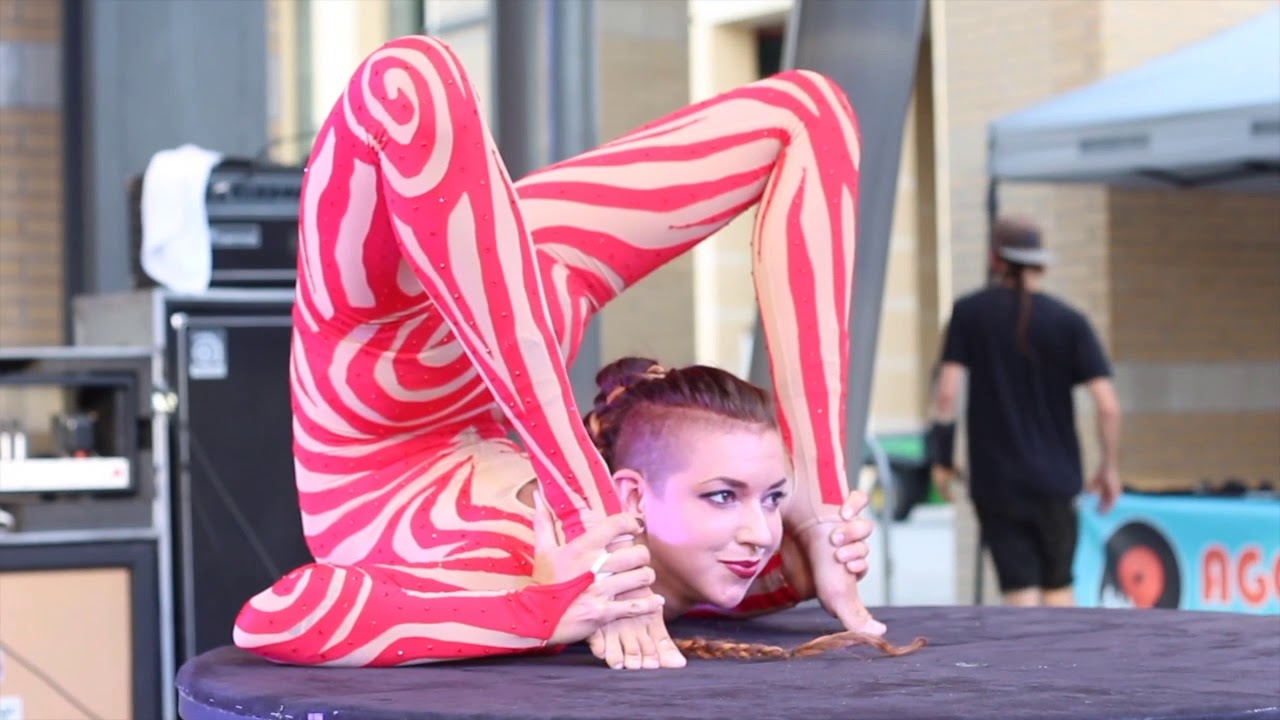 Promotional video thumbnail 3 for S I L I K A Contortion Toronto