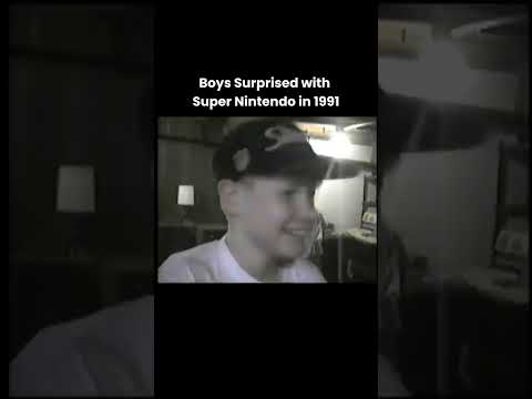 Opening a Super Nintendo in 1991