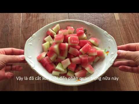 Súp dưa hấu giò sống