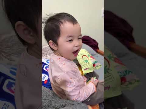 Lặm bảo cô yến tự mua mà ăn