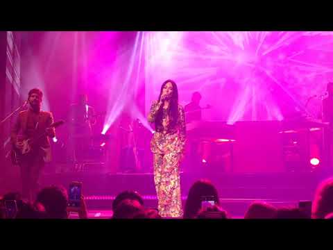download lagu mp3 mp4 Kacey Musgraves Tour, download lagu Kacey Musgraves Tour gratis, unduh video klip Kacey Musgraves Tour