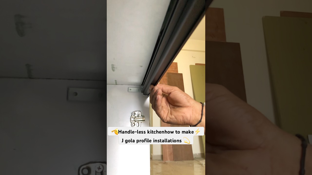 Handle-less kitchen making process #j Gola profile lgaye🌝 #kitchendecor #kitchencabinetdesign 👌
