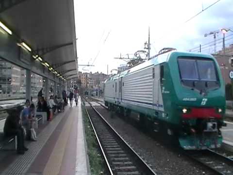Due E464 accoppiate in arrivo a Roma Tuscolana