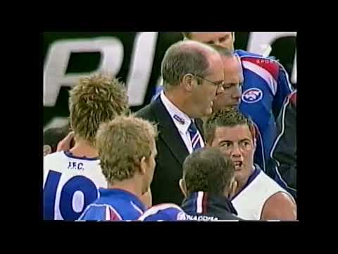 3 Quarter Time Huddle - Raw Broadcast Footage - 2007 Round 10 - Carlton vs Western Bulldogs