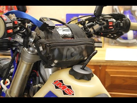 Giant Loop Moto Zigzag Handle Bar Bag Review