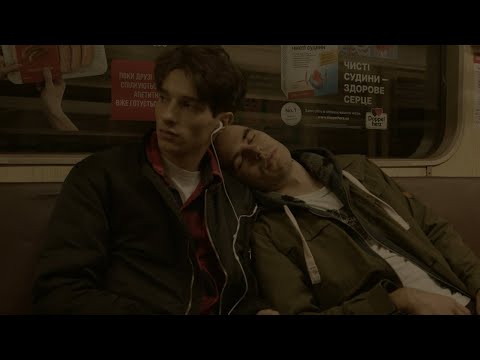 Трейлер Надто Близько