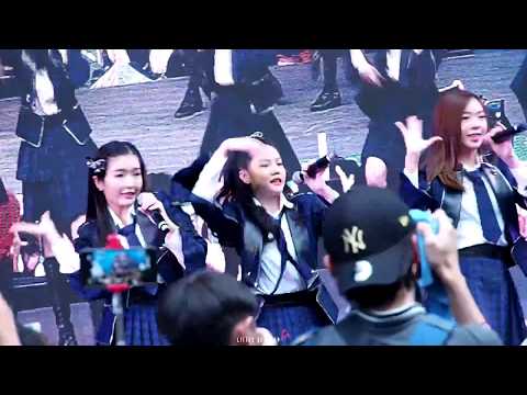 180609 SatchanBNK48 - River @ Lactasoy