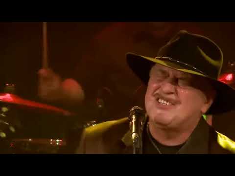 Andrzej Cierniewski, Dwie morgi słońca - Szlagierowo.pl