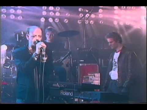 Blue for two - Ships (live 1987)