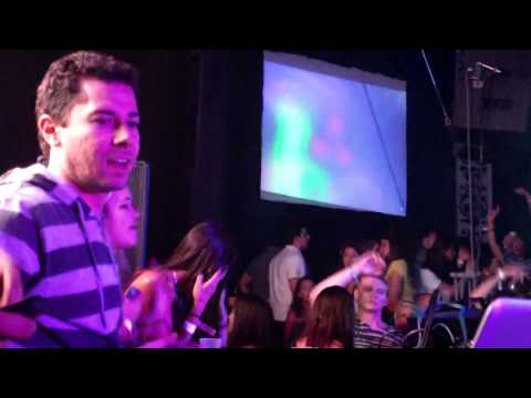 Adrian Villaverde plays 'Who Is Ready To Jump Around' (Patrick Van Negri Bootleg) @ Forum (FL)