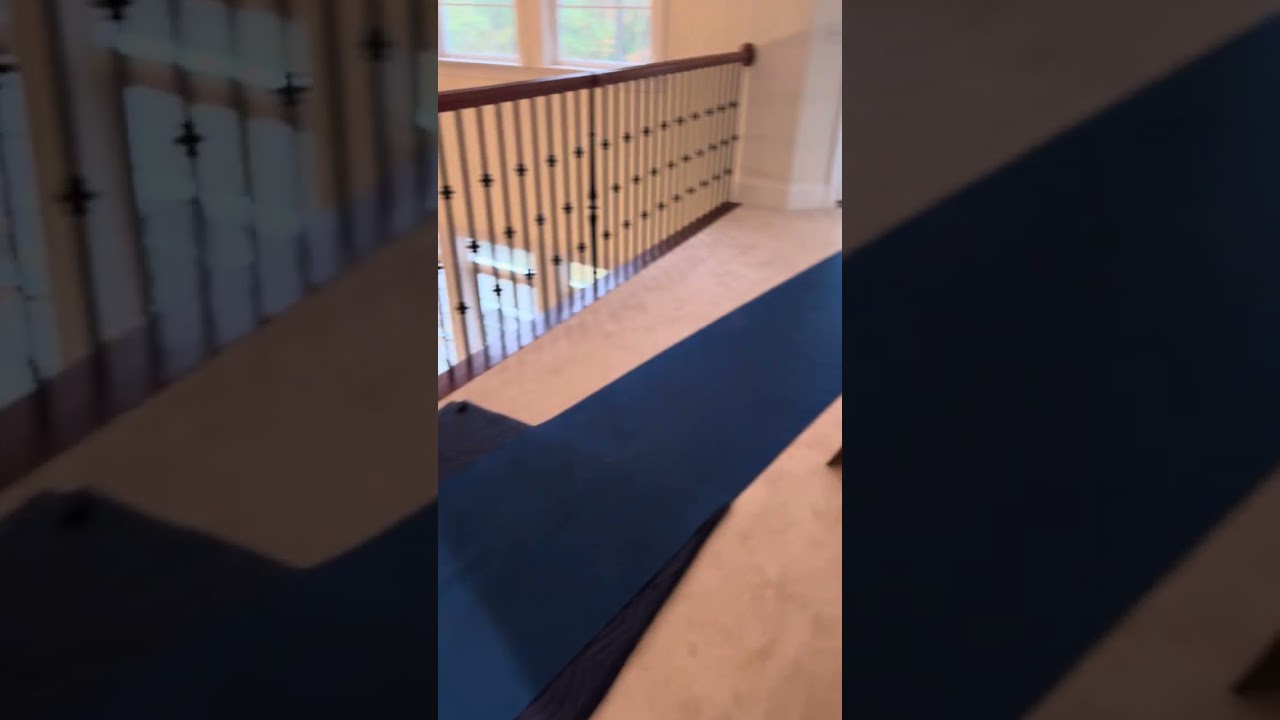 5DFF22A9-C04D-4B8C-834F-0C4535B2E97D.mp4