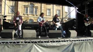 Screaming Eagles - Battle Cry