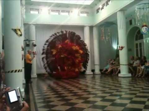 Concurso de fantasias de luxo carnaval 2012