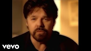 Bob Seger &amp; The Silver Bullet Band - Night Moves (Official Video)