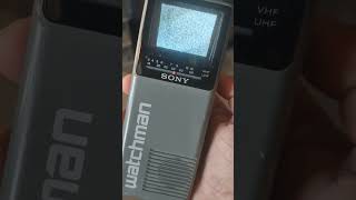 Download lagu Check out this Cool Vintage 1980s Sony Watchman Mini TV mp3