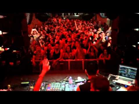 Dubfire @ Faust Club, Paris, France - 13/06/2015