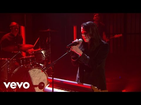 K.Flay - Blood In The Cut (Live On Seth Meyers)