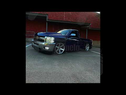 De Botas O Gabbanas - Los Nuevos Originales Del Bajio /concert hall