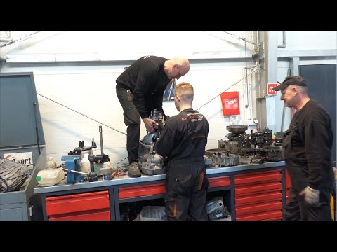 Motodziennik Workshop: Multitronic continuously variable transmission. Is it that scary? We disas...