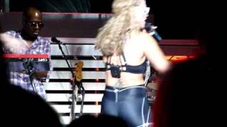 Anastacia Singing &#39;Heavy Rotation&#39; Live @ Hammersmith apollo london 25.06.09