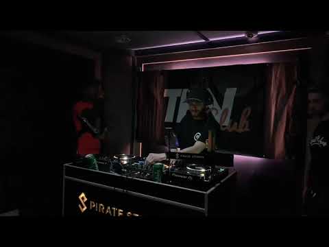 Spink B2B Staple hosted by Token Black. Ten Club 018