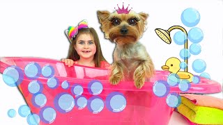 The bath song by globiki / Alika bathes a puppy