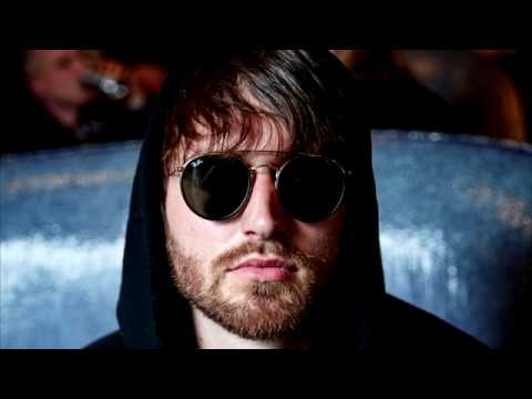 Ensom video