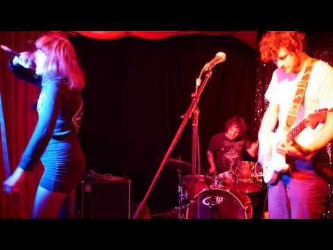 Red Red Krovvy, live at the Grand Poobah, Hobart, 25.3.2017