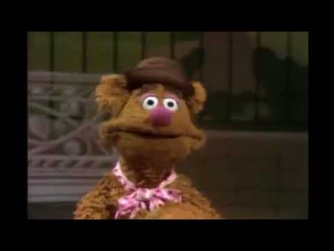 fozzie's comedy act from episode 6 of the muppet show