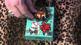 Zvex Fuzz Factory 7 with Gibson Les Paul & Dr Z Antidote LOUD!