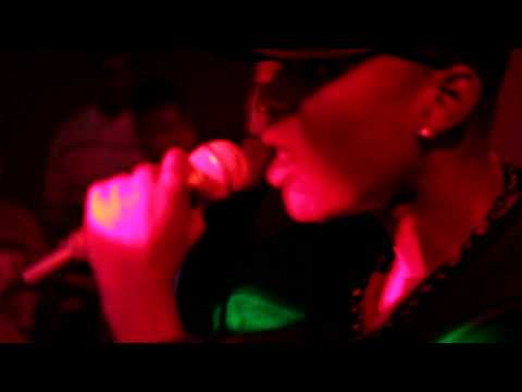 MG Revendik O Tracee's Djuss SysTème #3 live