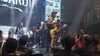 Download lagu bombardir live at karnaval thamrin ' jakarta punks still alive mp3 Download lagu bombardir live at karnaval thamrin ' jakarta punks still alive mp3