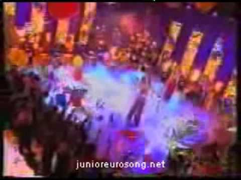 Yulia Vorobei "Don't Miss Your Dream" (JESC 2005 Belarus NF)