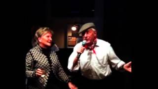 "Brokkie Amsterdam" met de echte Amsterdamse liedjes!